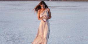 Σατέν φορέματα για γάμο: 4 Πλεονεκτήματα-Snob Boutique